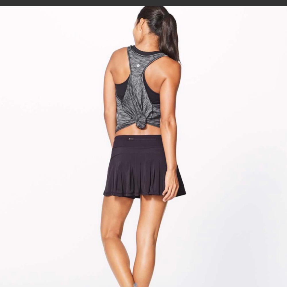 Lululemon Circuit Breaker Skirt II 6 Black Regular
